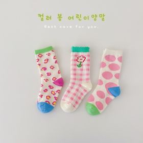 3 Pairs Wave Dot Lattice Colorful Socks (Option: A2-L)